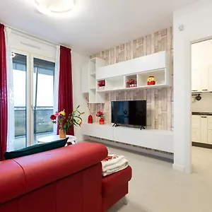  Apartment Fiera Flat With Garage Italy